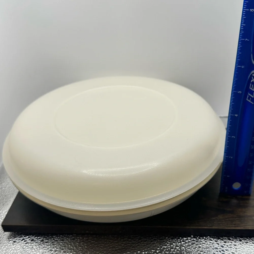 Vintage Tupperware Off White Serving Center Tray &  Lid - 5 Compartment Platter